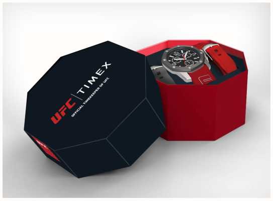 Timex x UFC Coffret cadeau chronographe Icon cadran noir / silicone rouge TWG047400